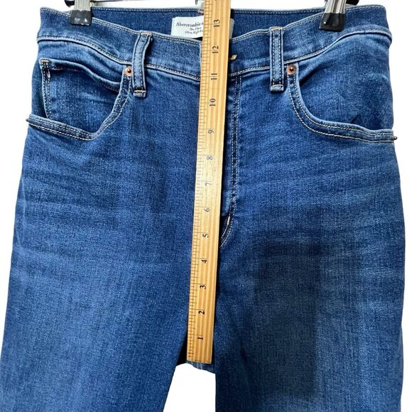 Abercrombie & Fitch Curve Love The Flare Ultra High Rise Jeans Women’s 28 - Picture 12 of 13